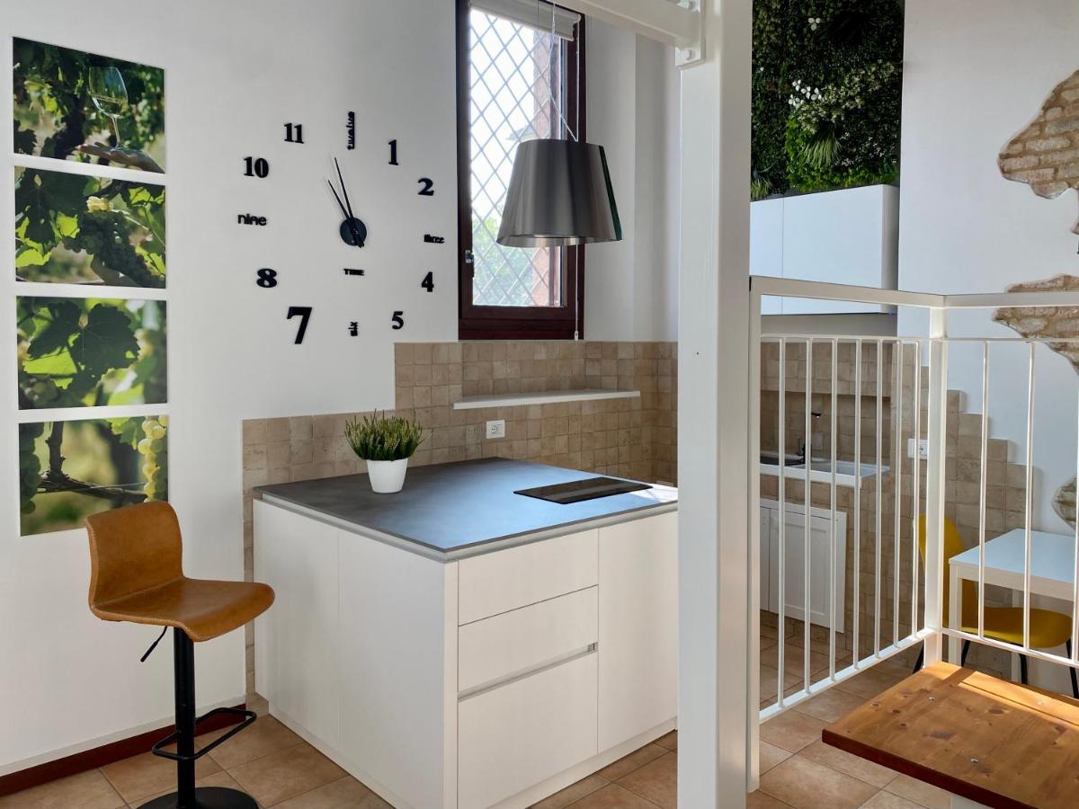 Il Barchio Loft In Un Palazzo Di Fine 800 A Jesi Apartment Ngoại thất bức ảnh